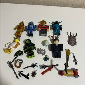 Roblox - figures. Lot of 22 pieces.